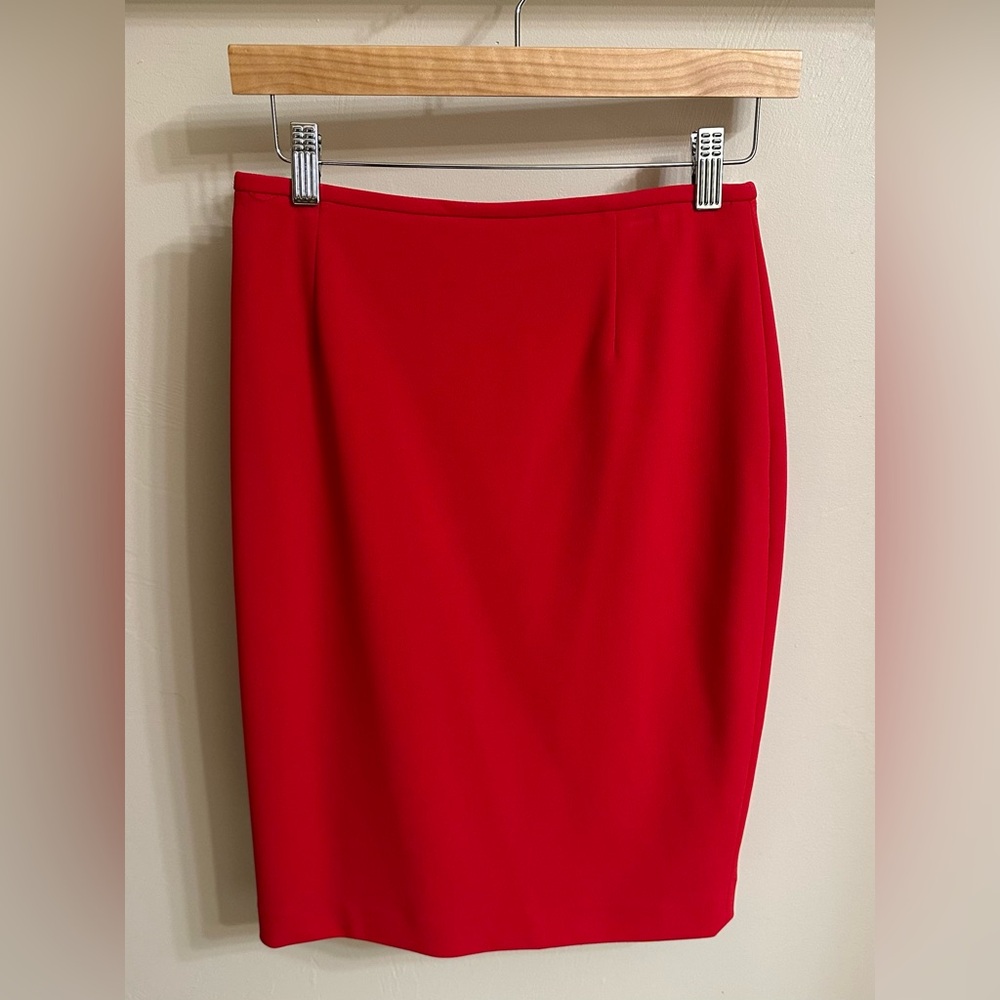 Elegant Red Pencil Skirt